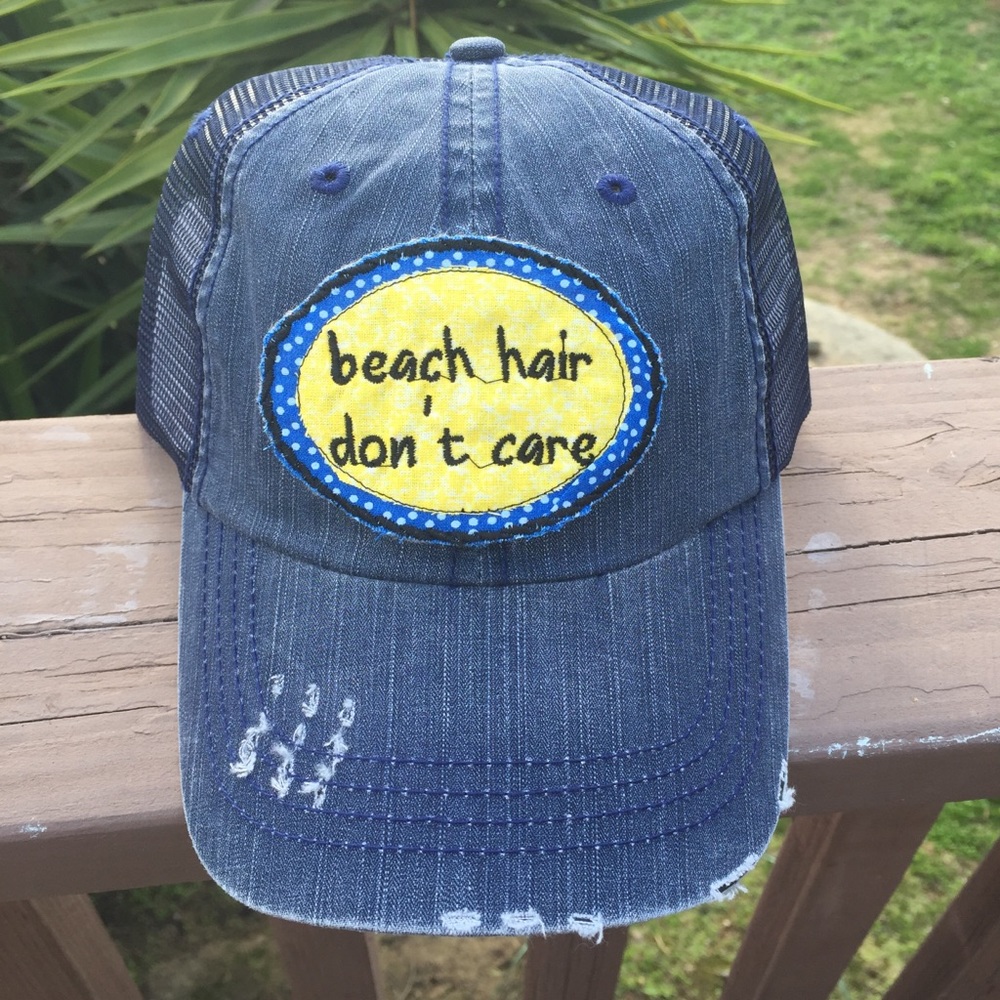 Hard to find ladies distressed hat 🧢